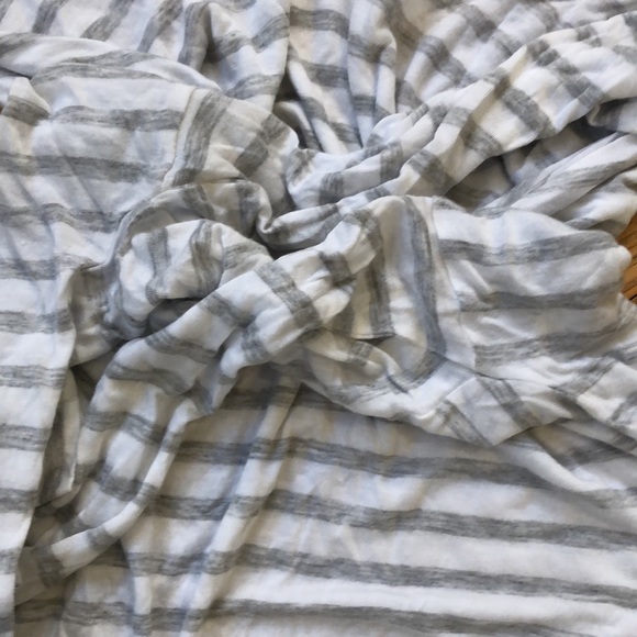 Banana Republic Dolman Sleeve Grey / White Striped Crewneck Shirt - XS - Picture 7 of 11